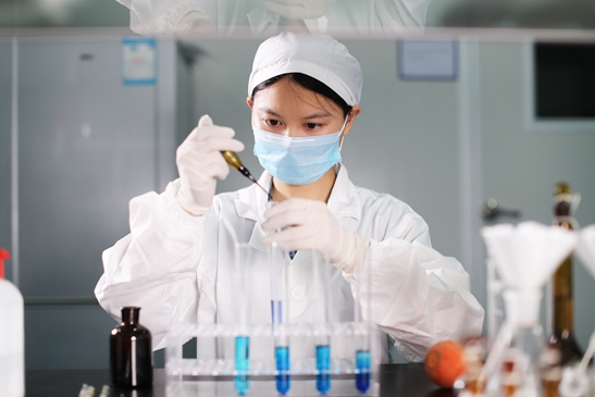 紐斯葆廣賽通過中日微生物技能考核，檢測能力與國際同步