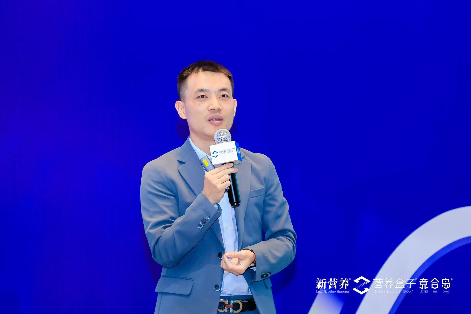 ae51d629bc8a61a5fd024d22db045a5 ae51d629bc8a61a5fd024d22db045a5